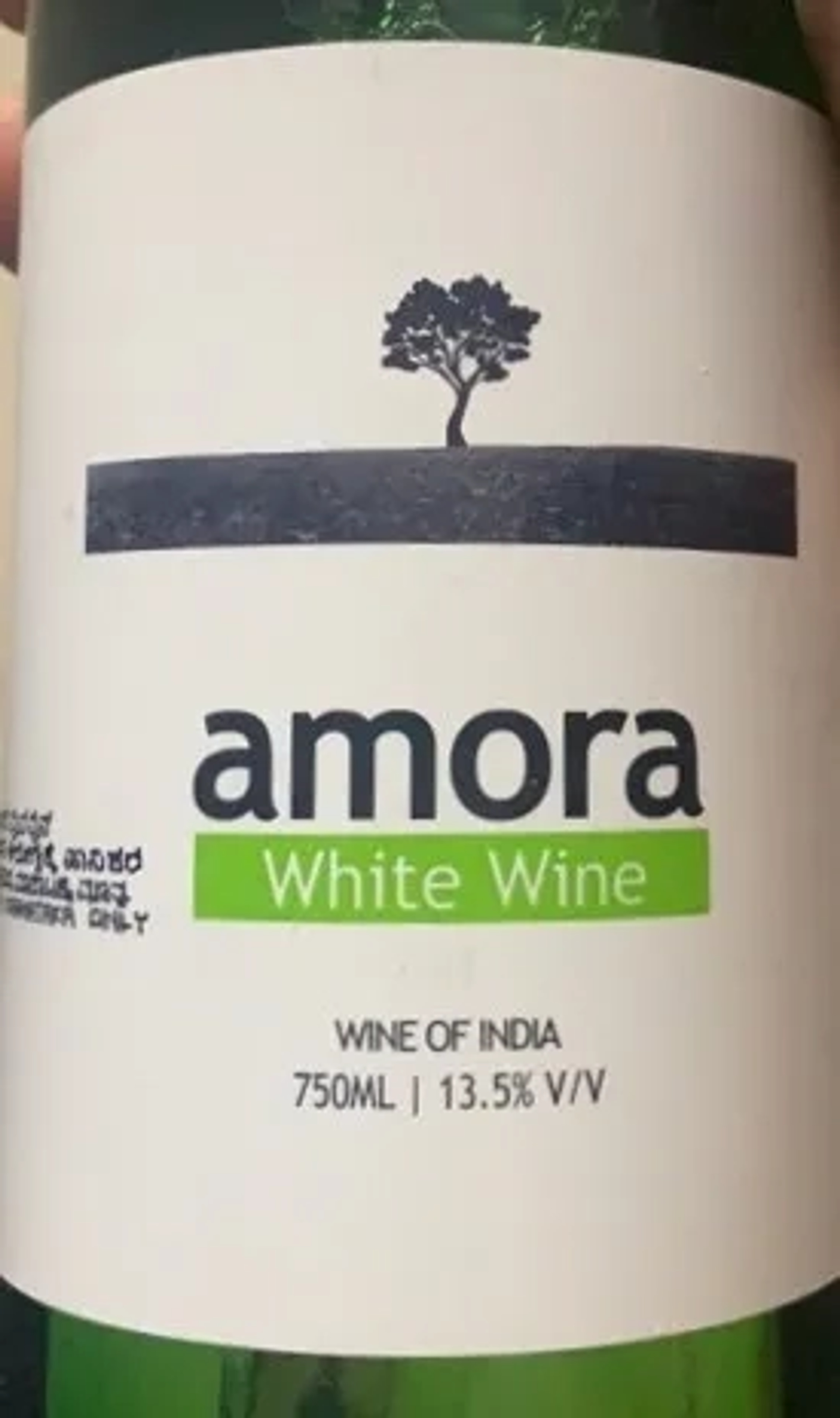 Amora White Wine 750ml price in Kanpur